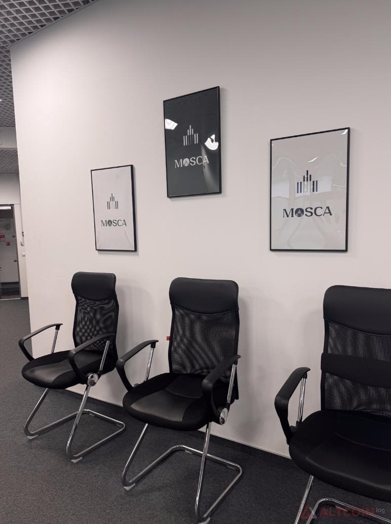 office-763x1024.jpg.webp